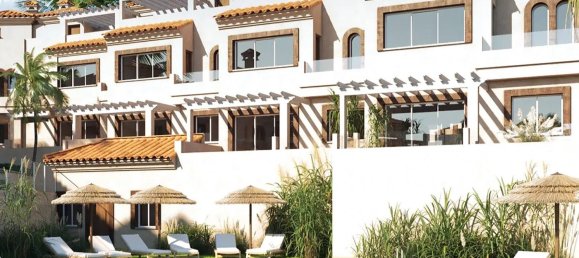 3 bedrooms Townhouse in Estepona, Spain No. 4630 2