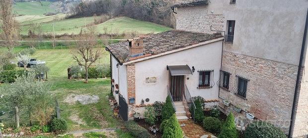 Villa de 6 habitaciónes en Fabriano, Italy No. 251810