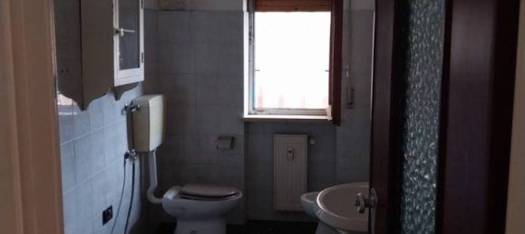 Apartamento de 2 dormitorios en Acqui Terme, Italy No. 264298 8