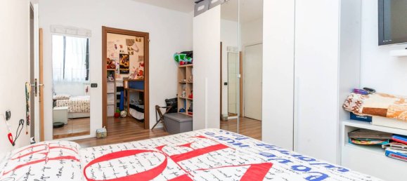 Квартира с 1 спальней в Сеттимо Миланезе, Италия № 216022 19