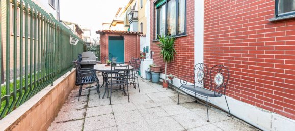 Квартира с 1 спальней в Сеттимо Миланезе, Италия № 216022 2