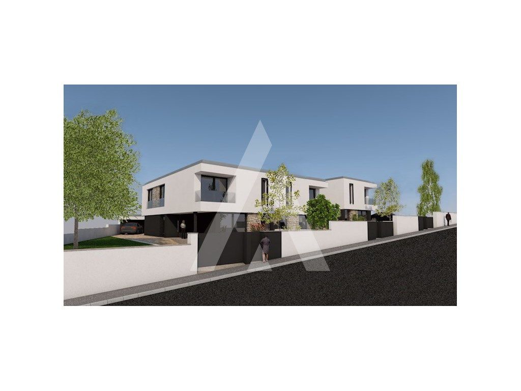 Casa de 3 dormitorios en Santa Maria da Feira, Portugal No. 15405