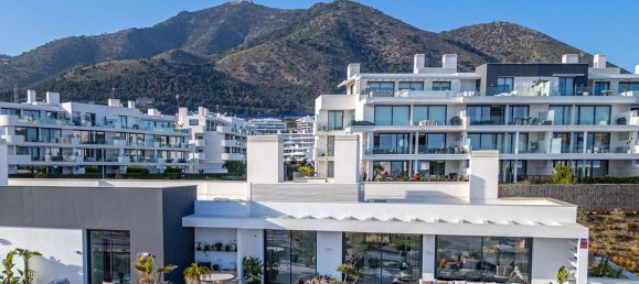 3 chambres Penthouse à Fuengirola, Spain No. 179992 3