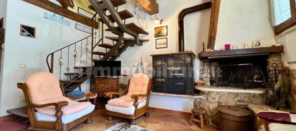 2 غرف نوم فيلا في Scandriglia, Italy رقم 44694 16