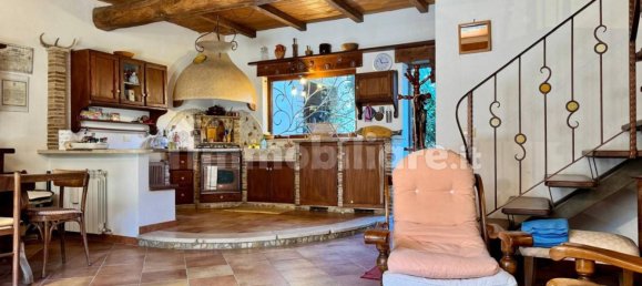 2 غرف نوم فيلا في Scandriglia, Italy رقم 44694 9