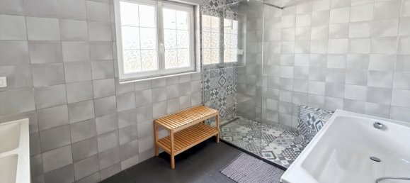 4 chambres Maison à Orléans, France No. 277685 6