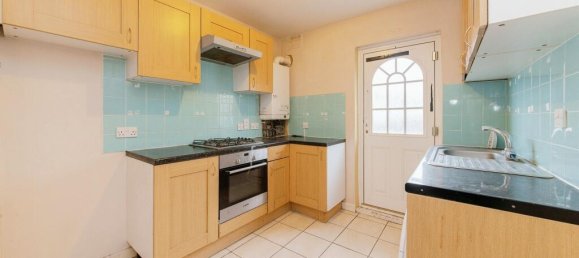 2 bedrooms Apartment in London, United Kingdom No. 6394 12