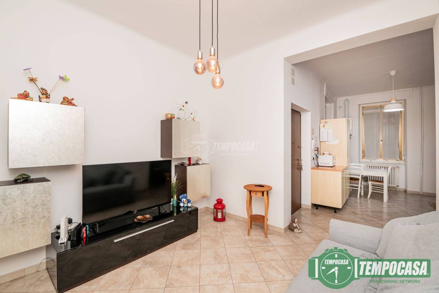 Apartamento de 2 dormitorios en Vimodrone, Italy No. 79736
