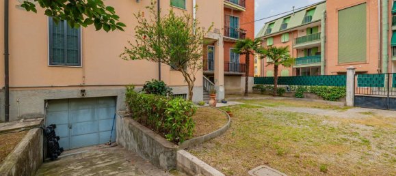 Apartamento de 2 dormitorios en Vimodrone, Italy No. 79736 33