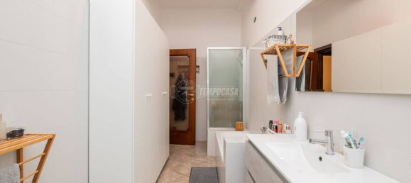 Apartamento de 2 dormitorios en Vimodrone, Italy No. 79736 8