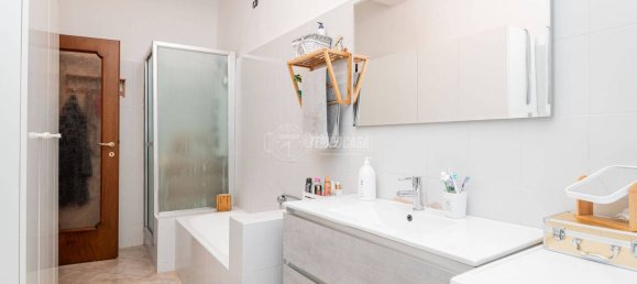 Apartamento de 2 dormitorios en Vimodrone, Italy No. 79736 7