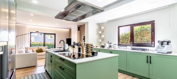 3 bedrooms Villa in Quarteira, Portugal No. 103841 2