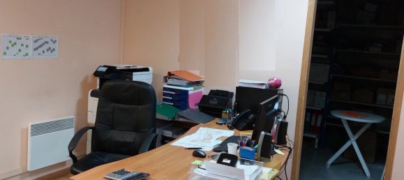 1100m² Commercial property in Bar-le-Duc, France No. 87536 4