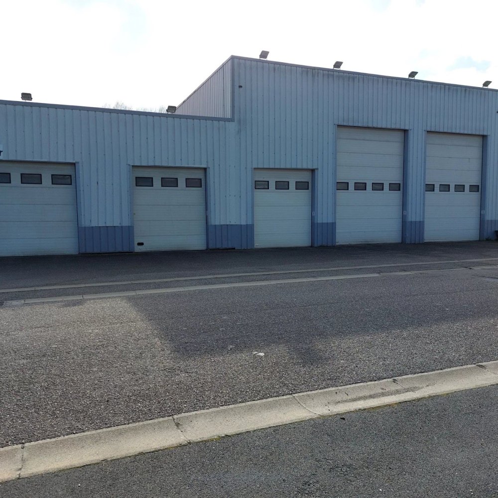 1100m² Commercial property in Bar-le-Duc, France No. 87536