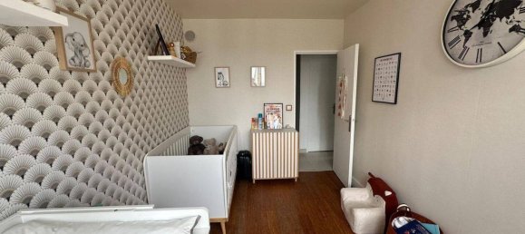 Квартира с 2 спальнями в Шенвьер-сюр-Марн, Франция № 330084 8