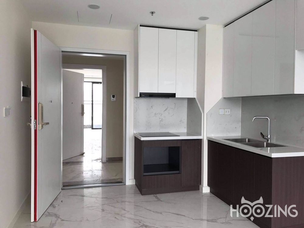 2 rooms Office in District 7, Vietnam No. 16403