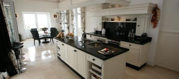 5 bedrooms Villa in Mijas, Spain No. 180020 4