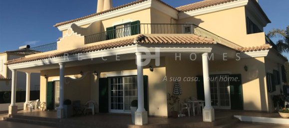 6 bedrooms Villa in Quarteira, Portugal No. 15991 10