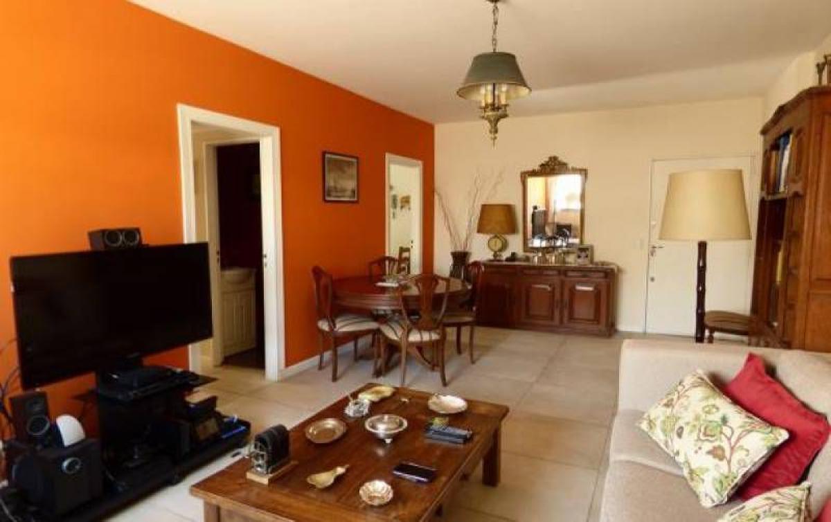 3 bedrooms Apartment in Buenos Aires, Argentina No. 89251