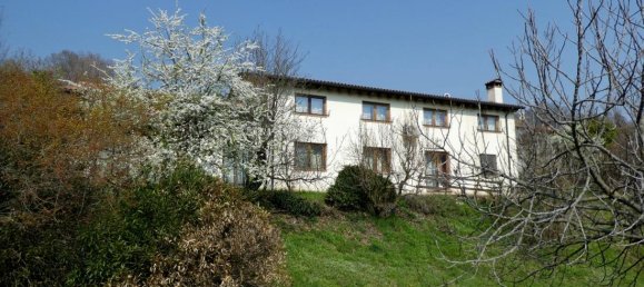 8 rooms House in Isola Vicentina, Italy No. 21883 4