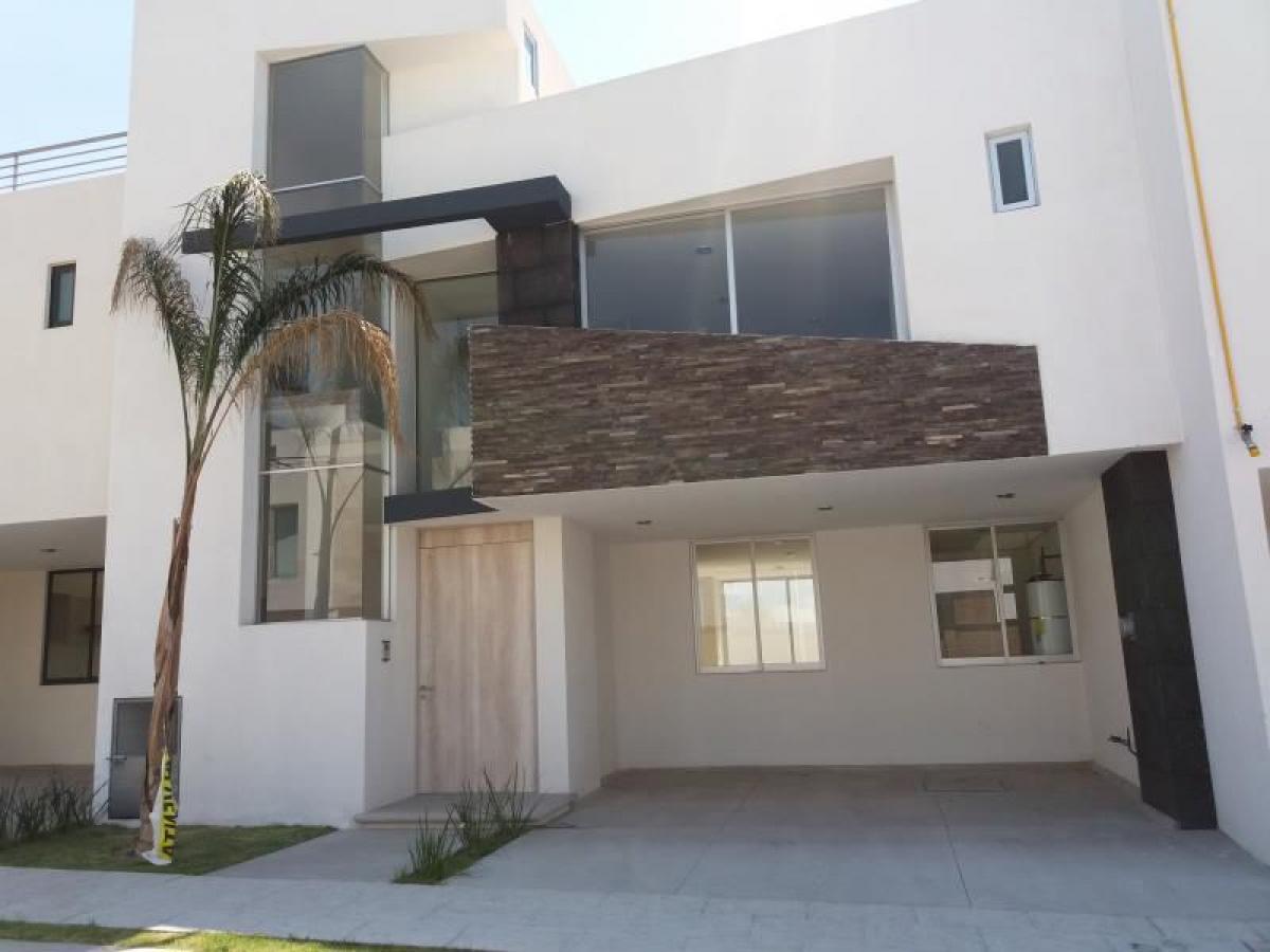 Casa de 3 dormitorios en San Andrés Cholula, Mexico No. 190377