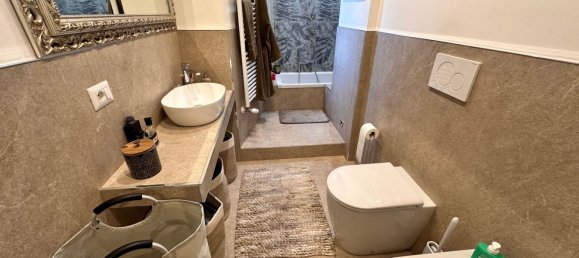 2 bedrooms Apartment in Milan, Italy No. 364925 25