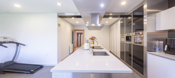 5 bedrooms Villa in Matosinhos, Portugal No. 224450 27