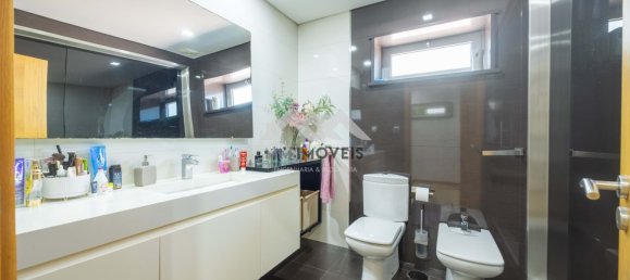 5 bedrooms Villa in Matosinhos, Portugal No. 224450 6