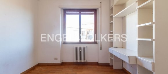 4 rooms Apartment in Rome, Italy No. 63036 14