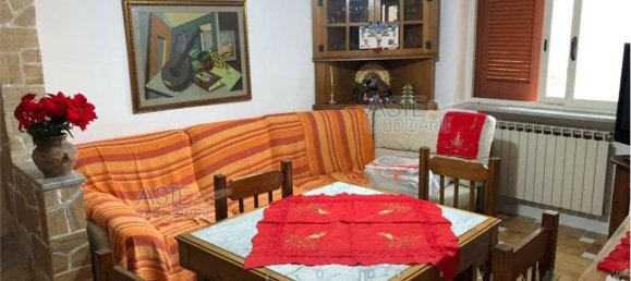 2 bedrooms House in Ercolano, Italy No. 291770 3