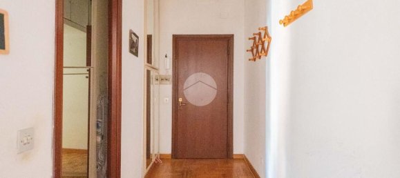 3-Zimmer Wohnung in Rome, Italy, Nr. 297256 5