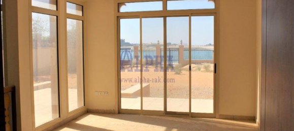 5 bedrooms Villa in Al Hamra Village, UAE No. 106235 8