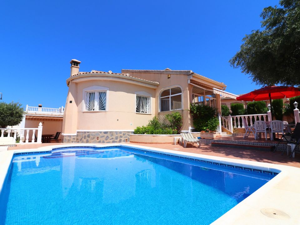 3 bedrooms Villa in Benijofar, Spain No. 222478