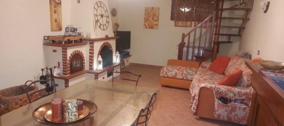 Дом с 2 спальнями в Кампаньятико, Италия № 257626 5