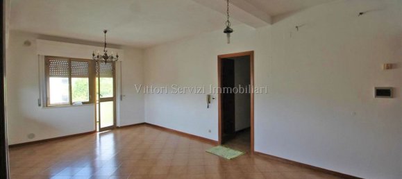 3 bedrooms Apartment in Chiusi, Italy No. 317878 4