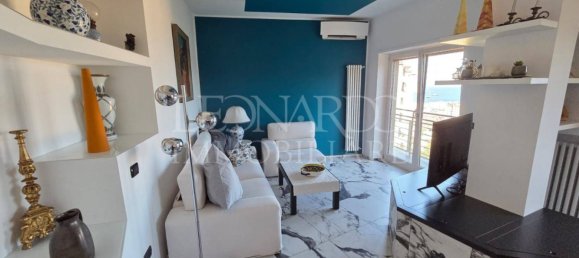 3 bedrooms Apartment in Naples, Italy No. 258203 6
