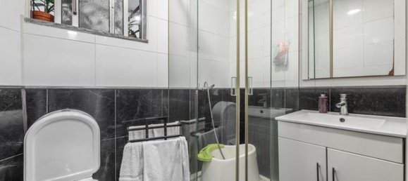 4 bedrooms House in Braga, Portugal No. 17558 12