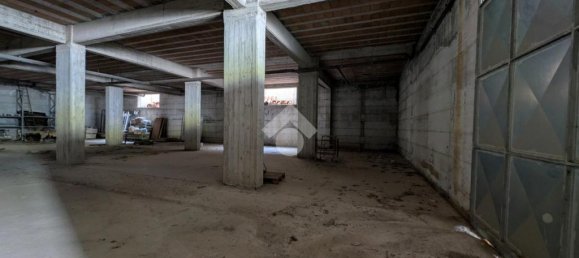 1 room Warehouse in San Felice a Cancello, Italy No. 347436 9