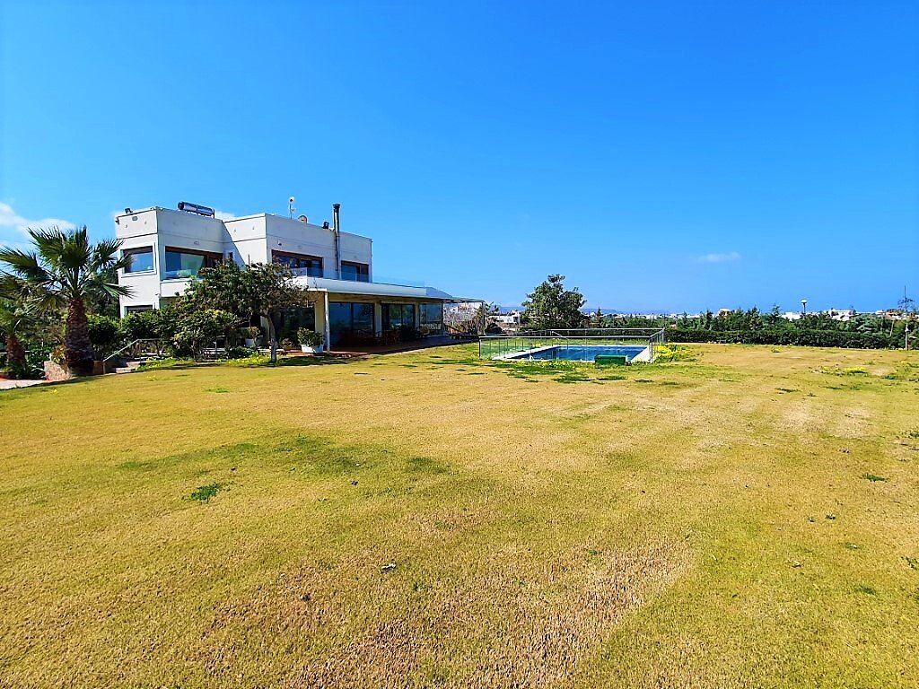 2 bedrooms Villa in Hersonissos, Greece No. 3684