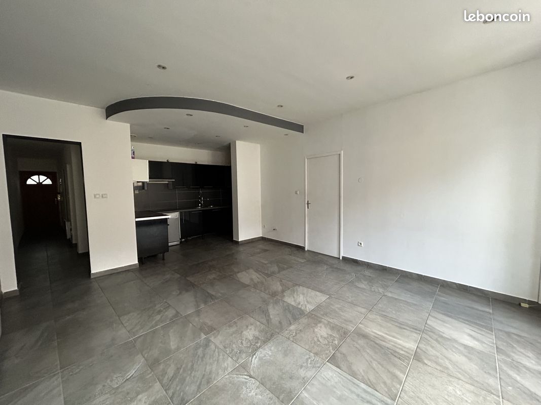 2 chambres Appartement à Thann, France No. 161175