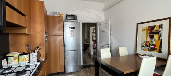 4 bedrooms Apartment in Bologna, Italy No. 362394 3