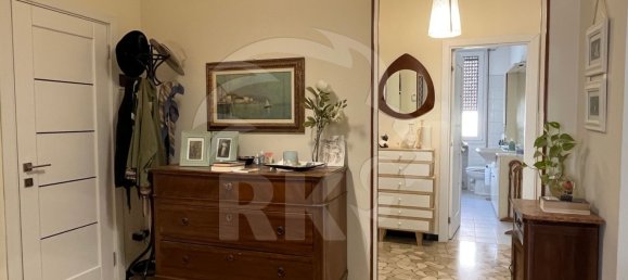 4 bedrooms Apartment in Bologna, Italy No. 362394 8