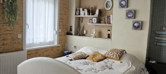 3 bedrooms House in Bethune, France No. 43737 2