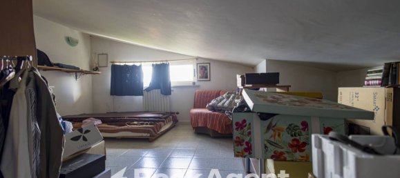 5 Schlafzimmer Villa in Soverato, Italy, Nr. 291247 34