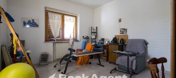 5 Schlafzimmer Villa in Soverato, Italy, Nr. 291247 19