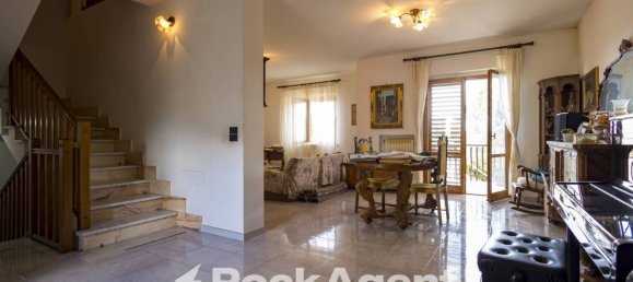 5 Schlafzimmer Villa in Soverato, Italy, Nr. 291247 3