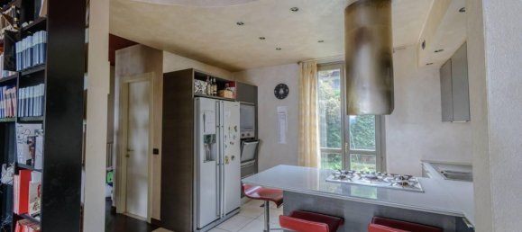 5 bedrooms Villa in Arona, Italy No. 372361 13