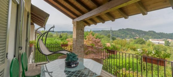 5 bedrooms Villa in Arona, Italy No. 372361 3