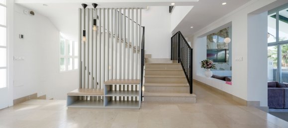 7 bedrooms Villa in Benahavis, Spain No. 4747 19