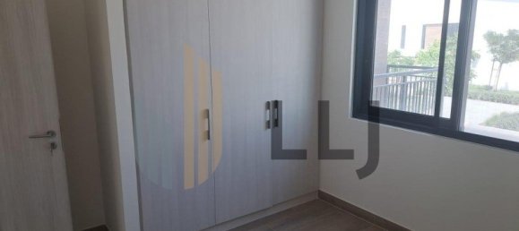 4 bedrooms Villa in Yas Island, UAE No. 45179 16